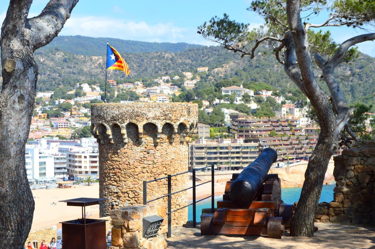 Charming Loft - Historical Center Apartment Tossa de Mar Luaran gambar